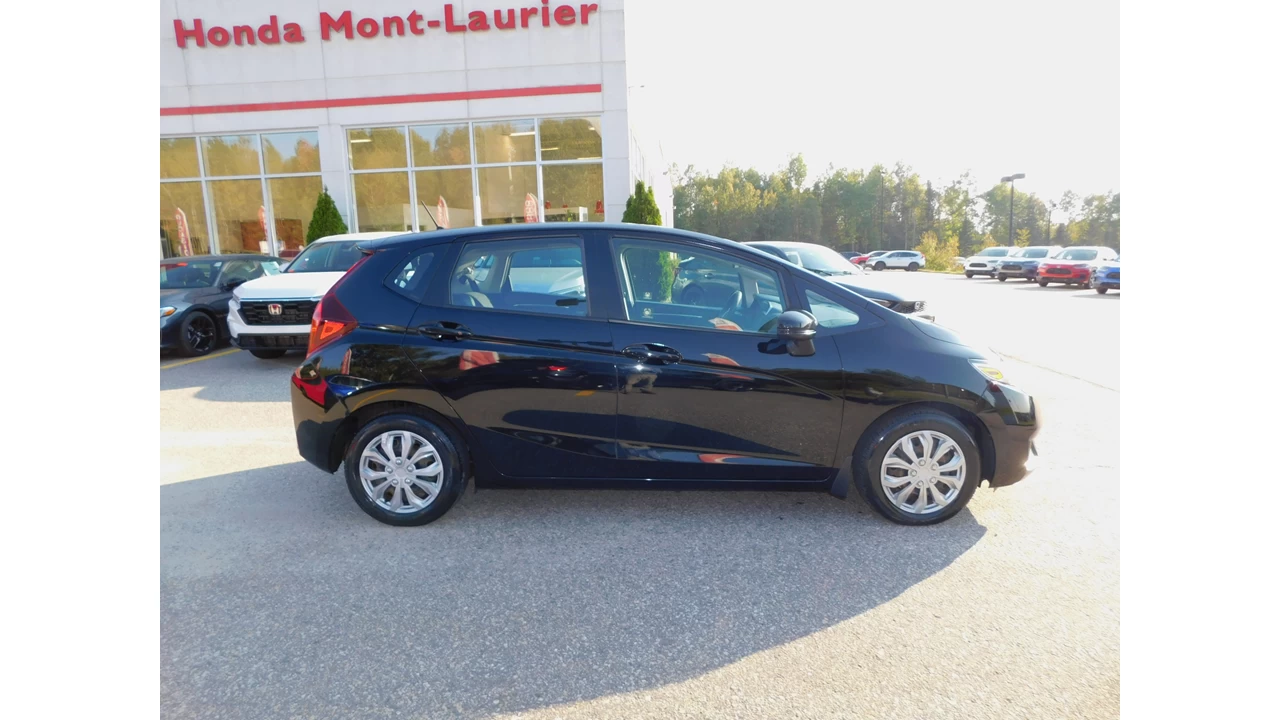 2015 Honda Fit LX Image principale