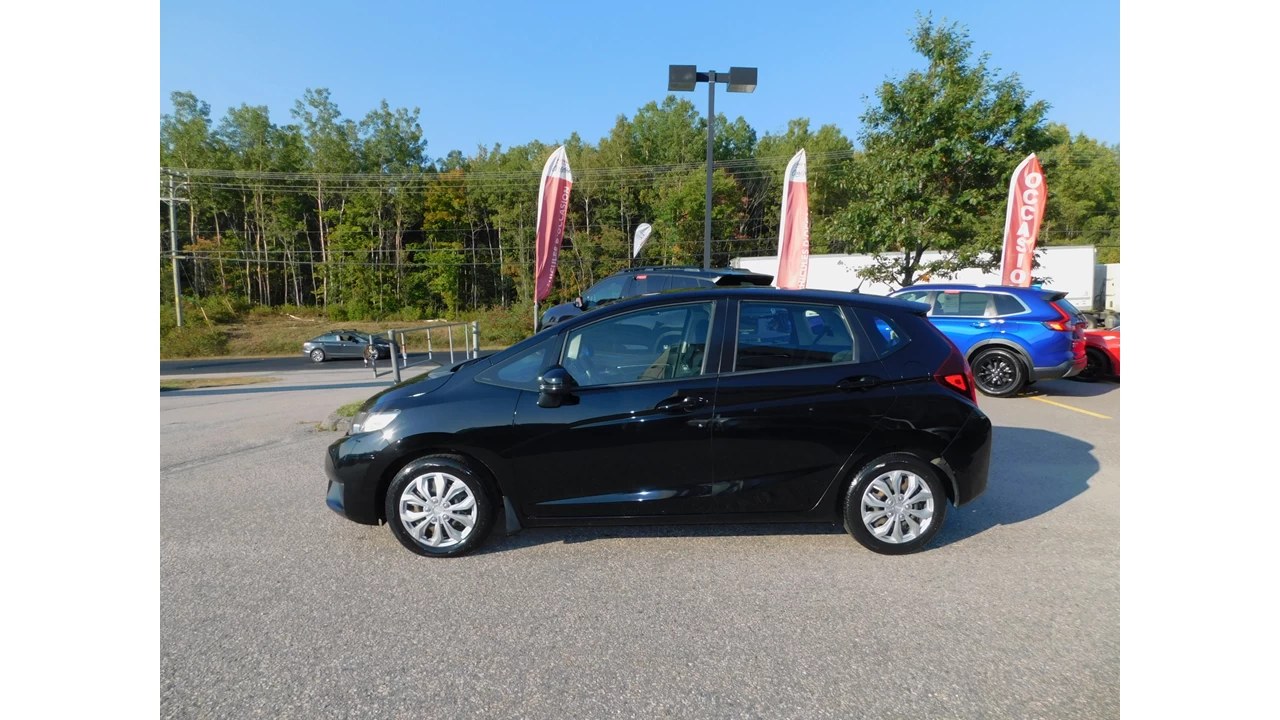 2015 Honda Fit LX Image principale