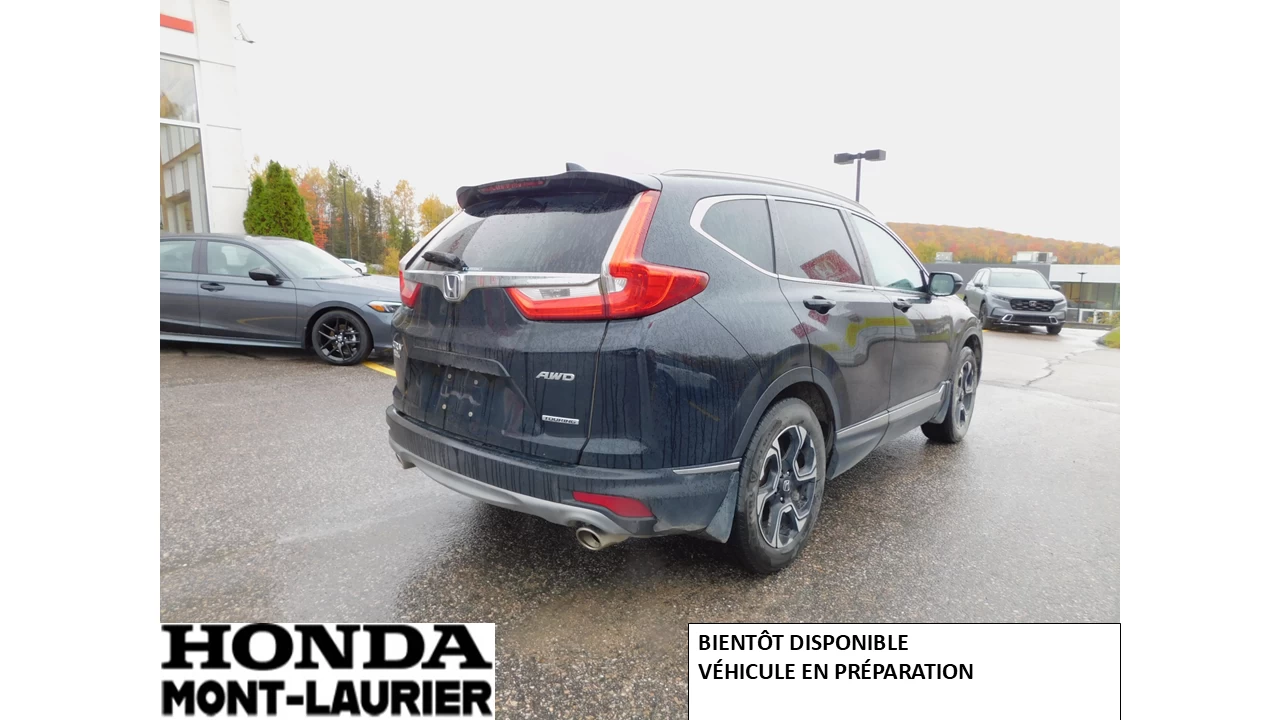 2017 Honda CR-V Touring Main Image