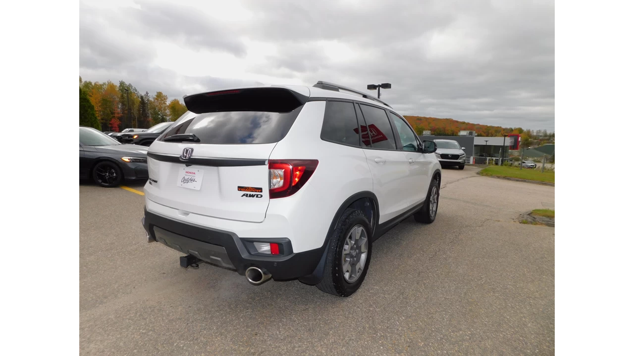 2023 Honda Passport TrailSport Main Image