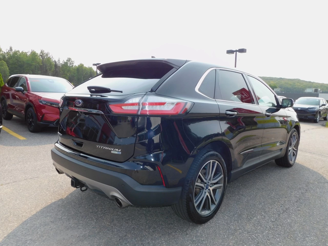 2019 Ford Edge Titanium Main Image